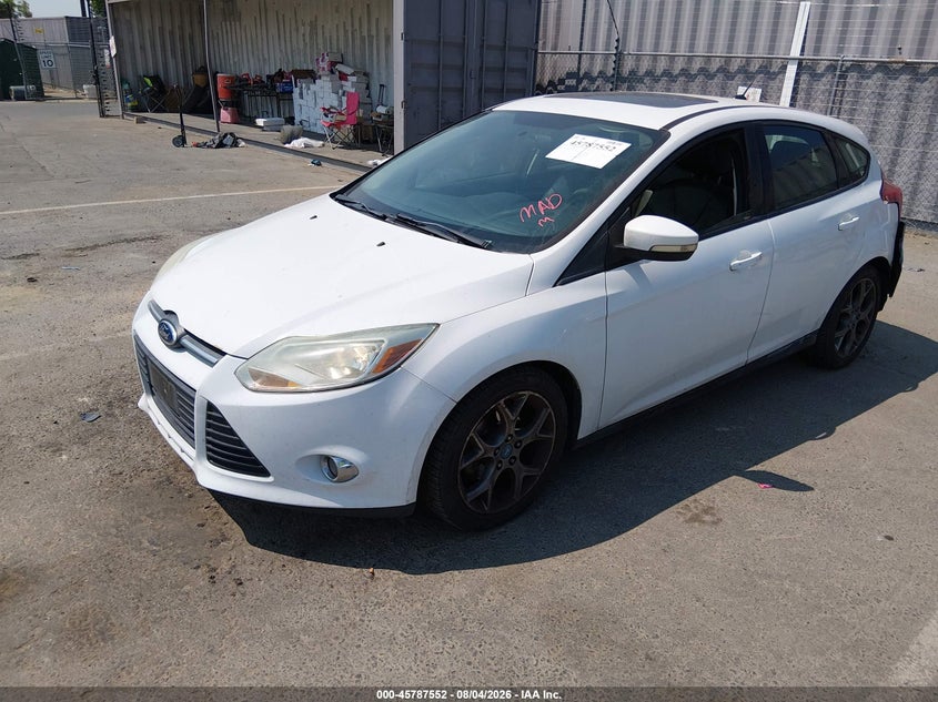 Vin: 1fadp3k27dl273251, lot: 46286376, ford focus se 20132