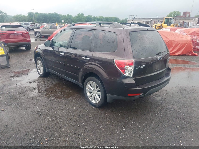 Vin: jf2shadc9dh403799, lot: 46286496, subaru forester 2.5x premium 20133
