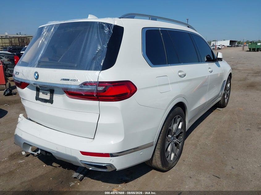BMW X7 - zdjęcie 4