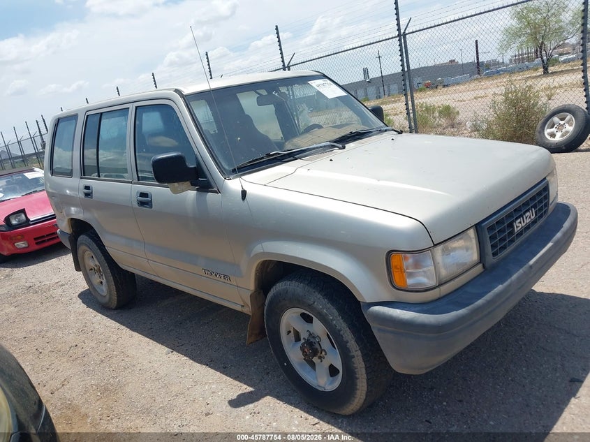 1995 ISUZU TROOPER auction photo 1
