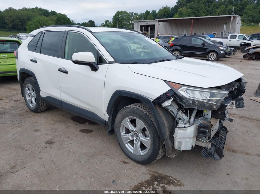 Vin: jtmp1rfv0kd021123, lot: 46286593, toyota rav4 xle 2019 img_1