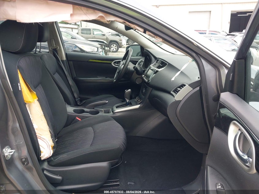 2019 NISSAN SENTRA auction photo 5