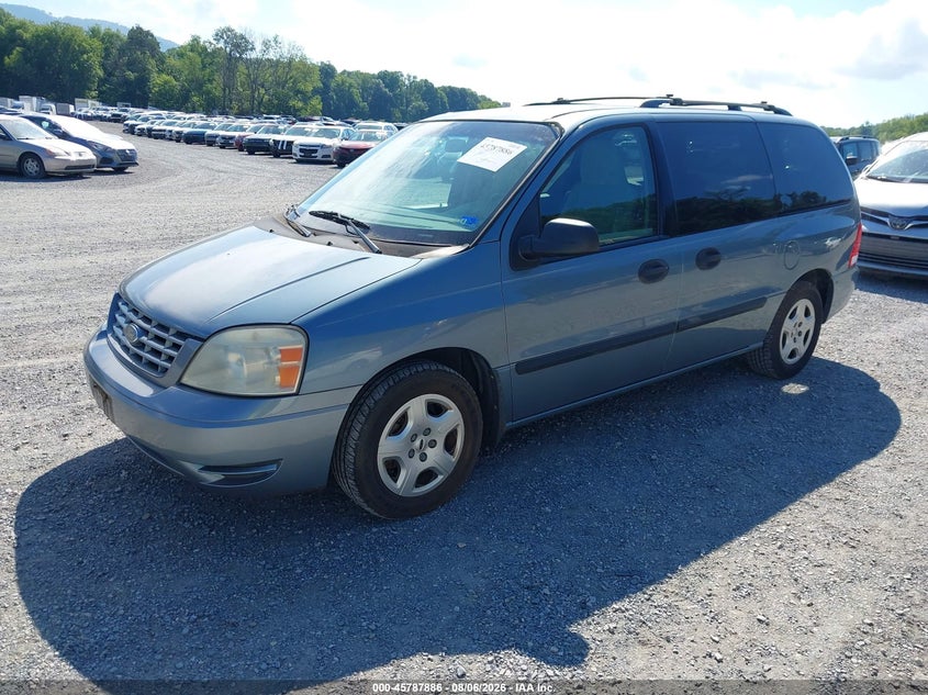 2004 FORD FREESTAR auction photo 2