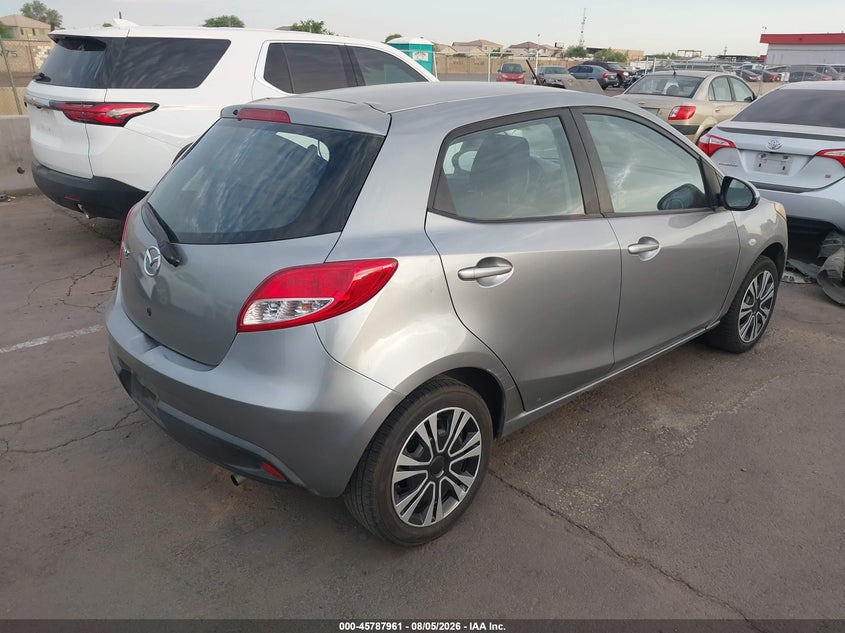 Vin: jm1de1kz0e0186456, lot: 46286785, mazda mazda2 sport 20144