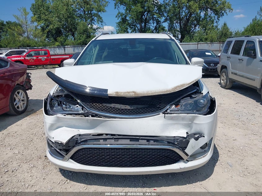 CHRYSLER PACIFICA - zdjecie 12
