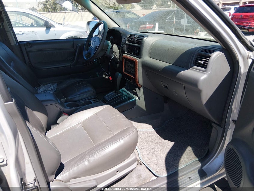 2000 ISUZU RODEO auction photo 5