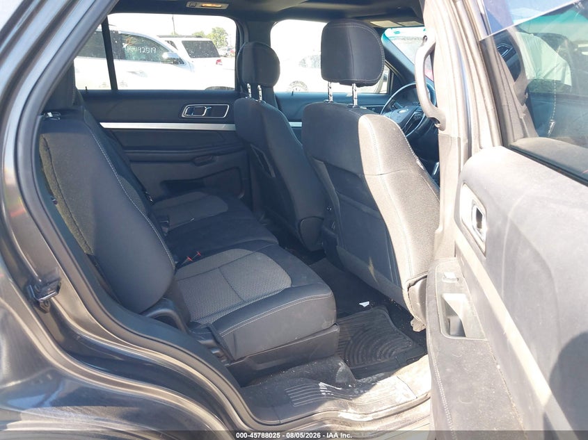 2016 FORD EXPLORER auction photo 8