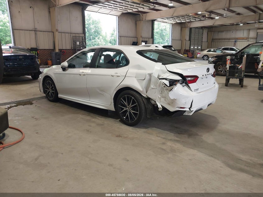 Vin: 4t1g11akxpu740736, lot: 46286854, toyota camry se 20233