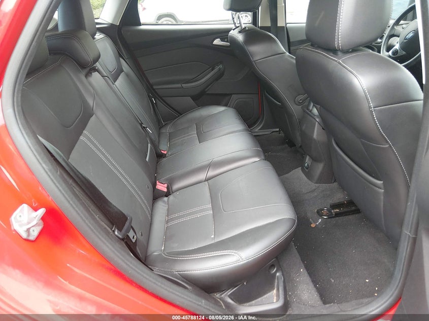 2014 FORD FOCUS auction photo 8