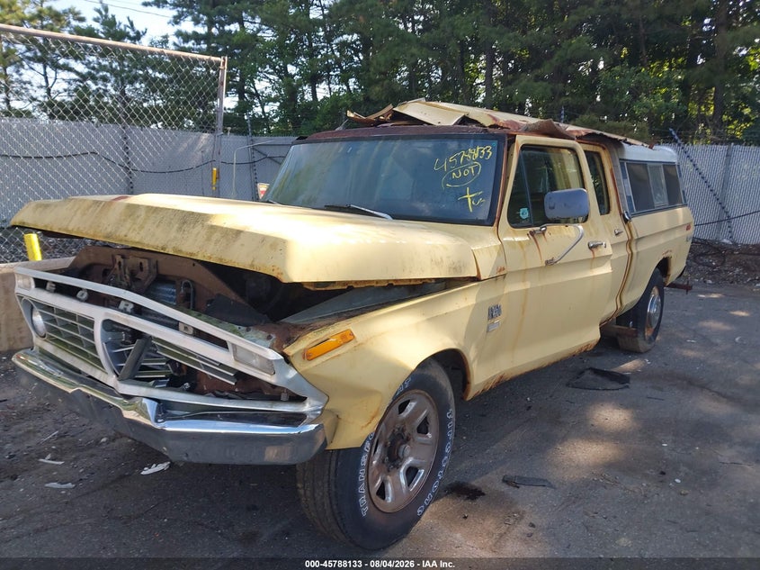 1973 FORD F-250 auction photo 2
