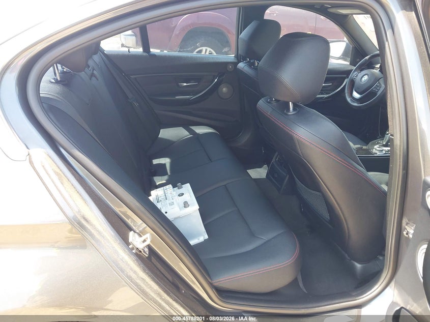 2013 BMW ACTIVEHYBRID 3 auction photo 8