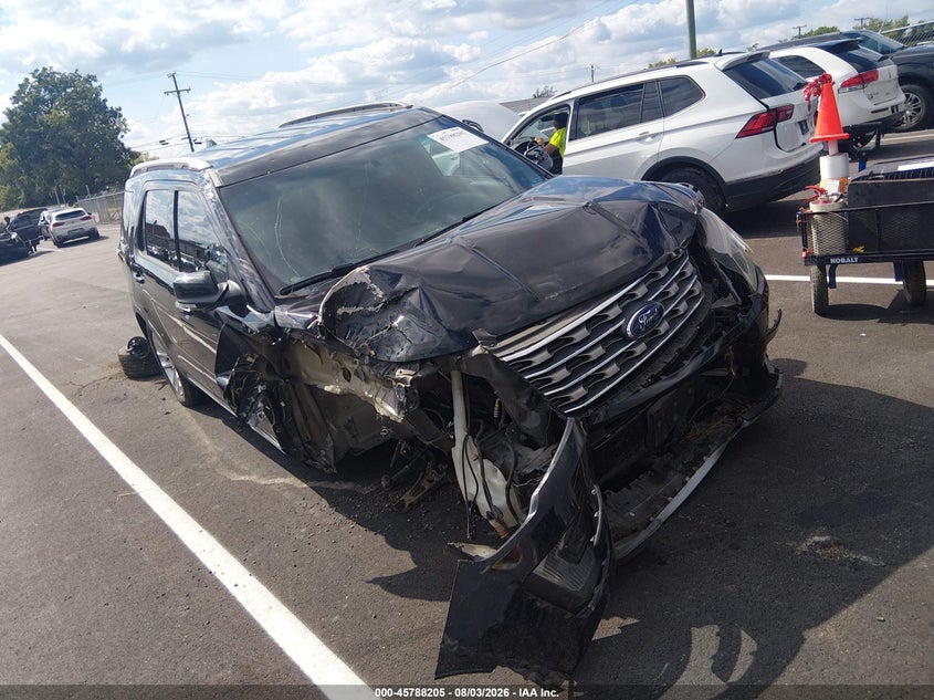 2016 FORD EXPLORER auction photo 1