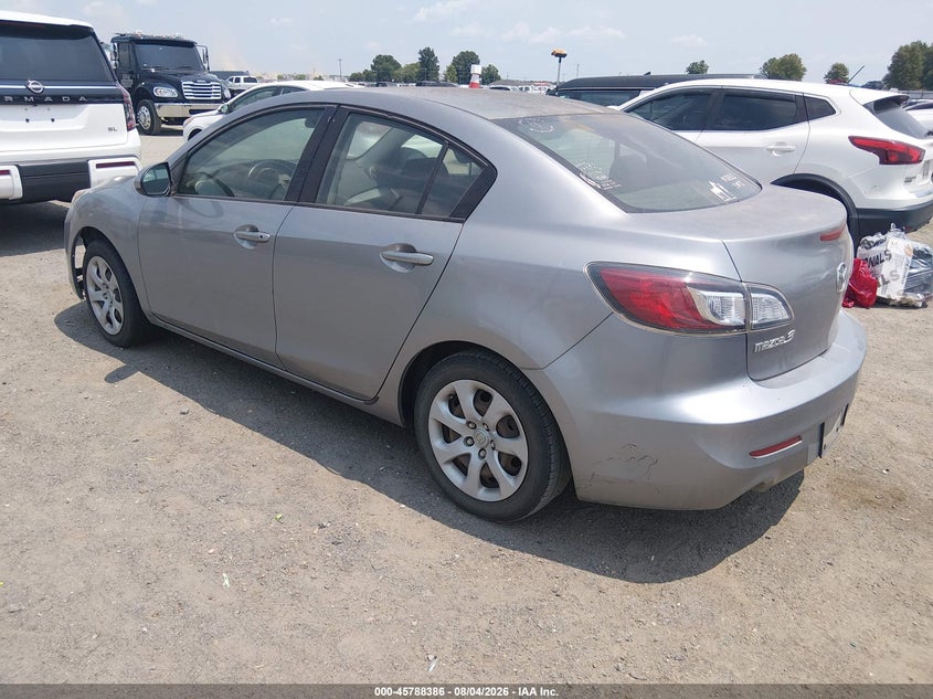 Vin: jm1bl1ug1c1512684, lot: 46287210, mazda mazda3 i sport 20123
