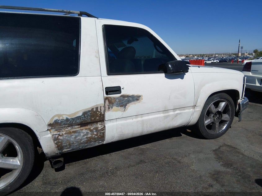 1997 GMC YUKON SPORT UTILITY VEHICLE 6.5L V-8 TURBO, 180HP
