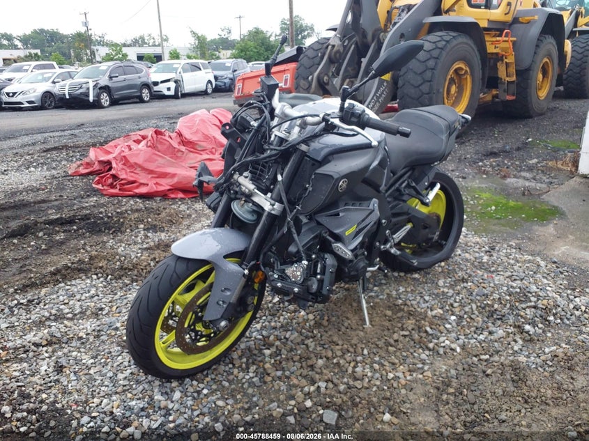 YAMAHA FZ10 2017