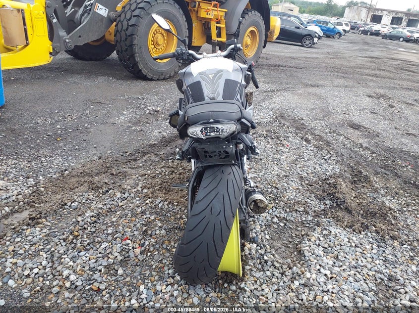 YAMAHA FZ10 2017