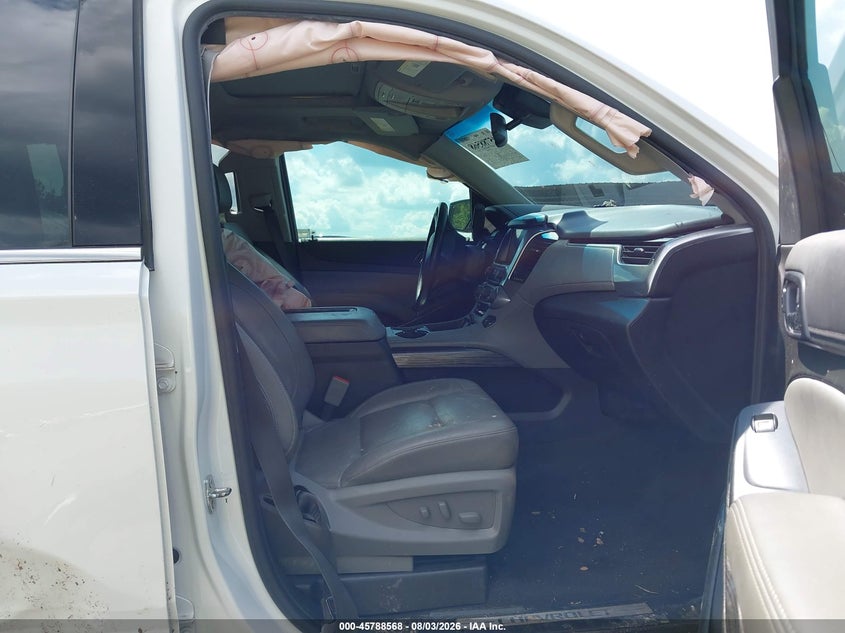 2020 CHEVROLET SUBURBAN auction photo 5