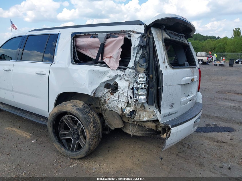 2020 CHEVROLET SUBURBAN auction photo 6