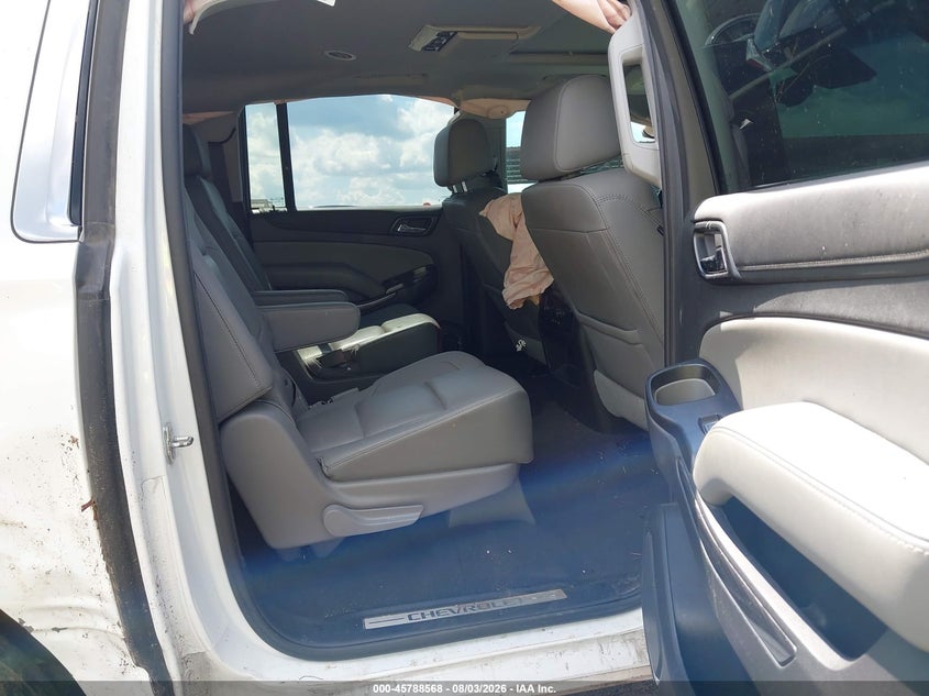 2020 CHEVROLET SUBURBAN auction photo 8