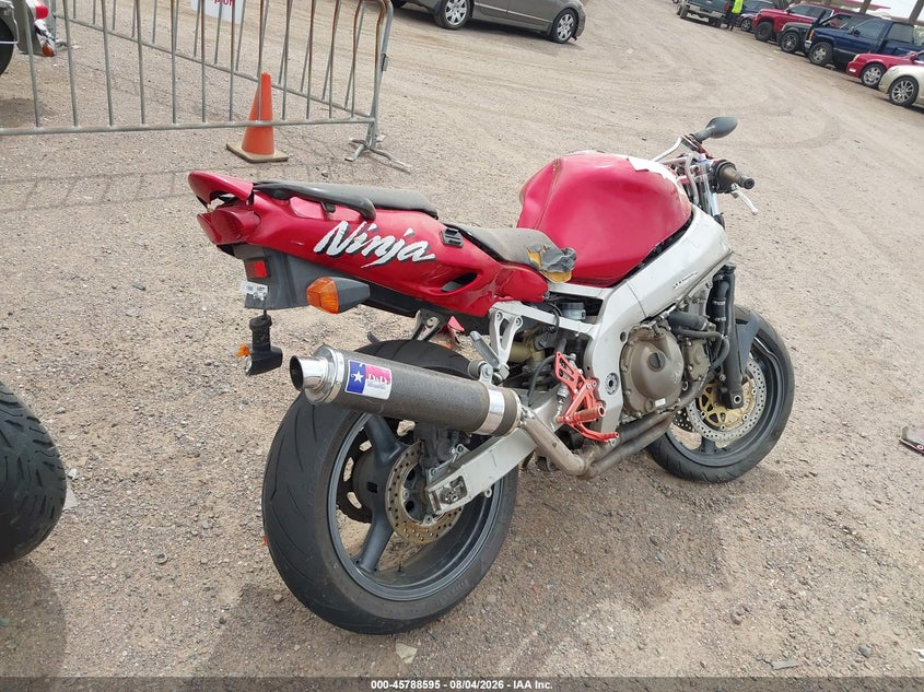 1998 KAWASAKI ZX900 auction photo 4