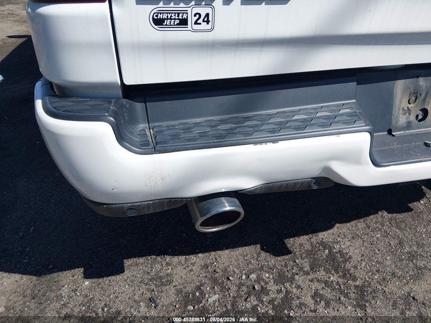 2019 RAM 1500 auction photo 6