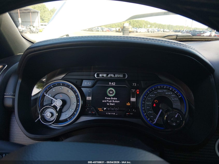 2019 RAM 1500 auction photo 7