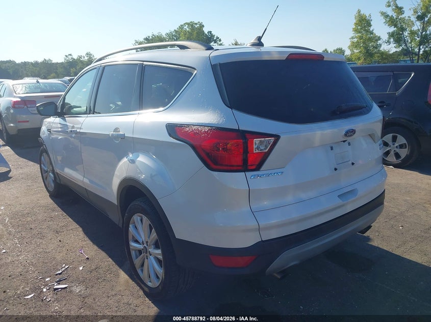 Vin: 1fmcu9hd0kua76239, lot: 46287616, ford escape sel 20193