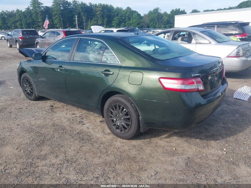 2011 TOYOTA CAMRY auction photo 3