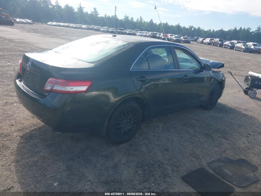 2011 TOYOTA CAMRY auction photo 4