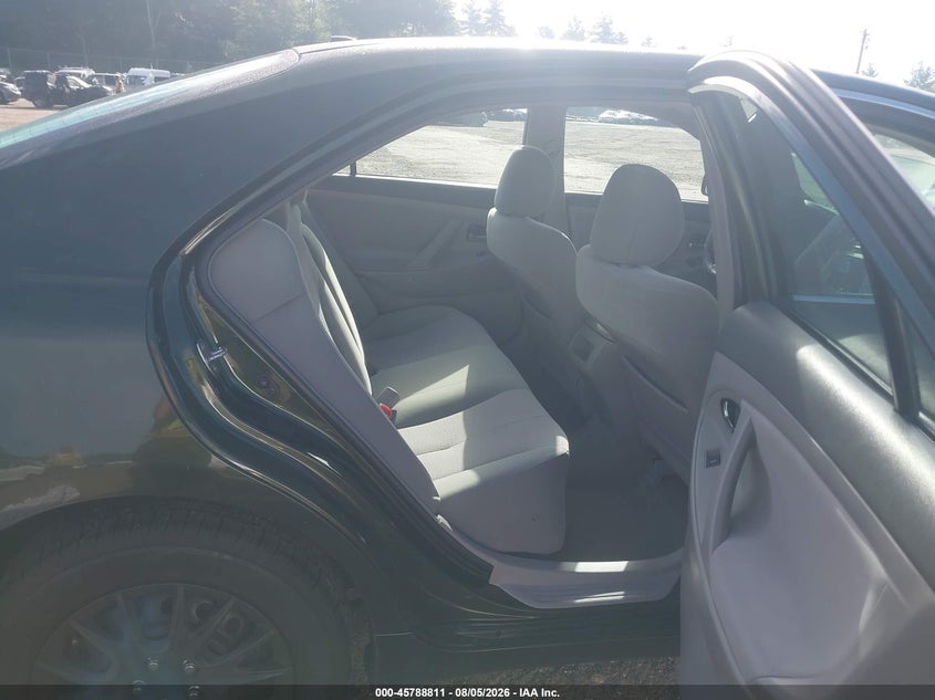 2011 TOYOTA CAMRY auction photo 8