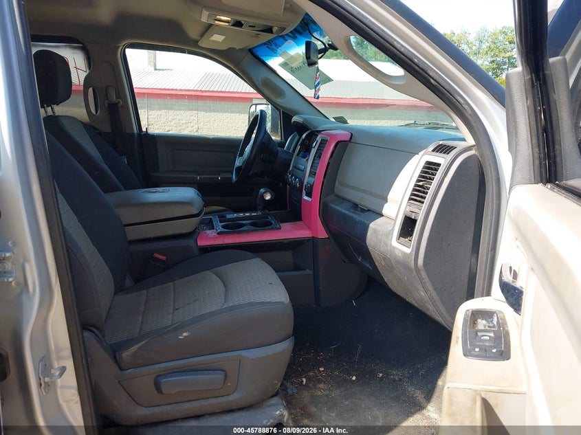 2009 DODGE RAM 1500 — zdjęcie 5