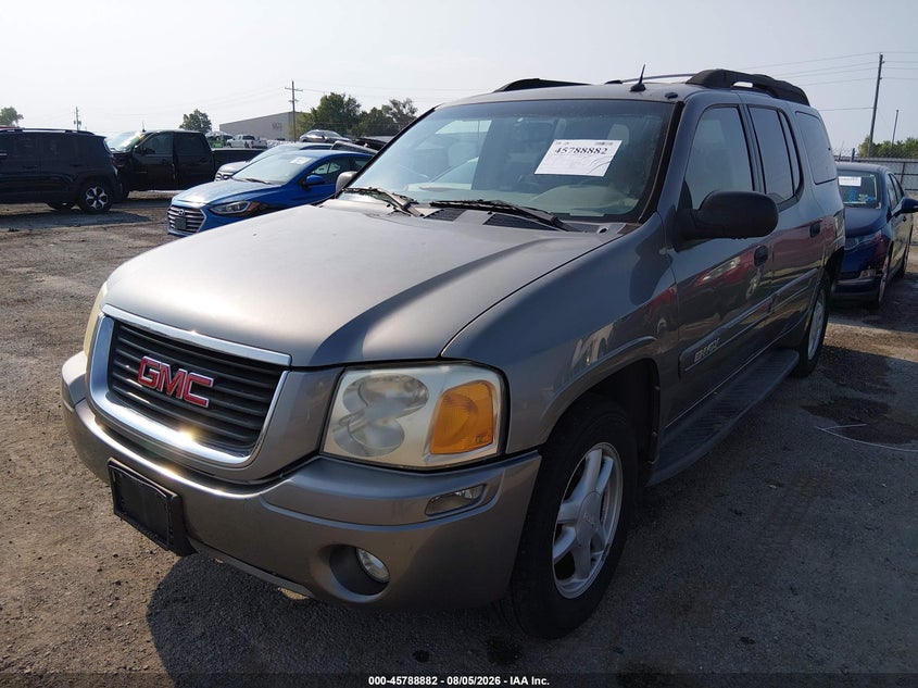 2005 GMC ENVOY XL auction photo 2