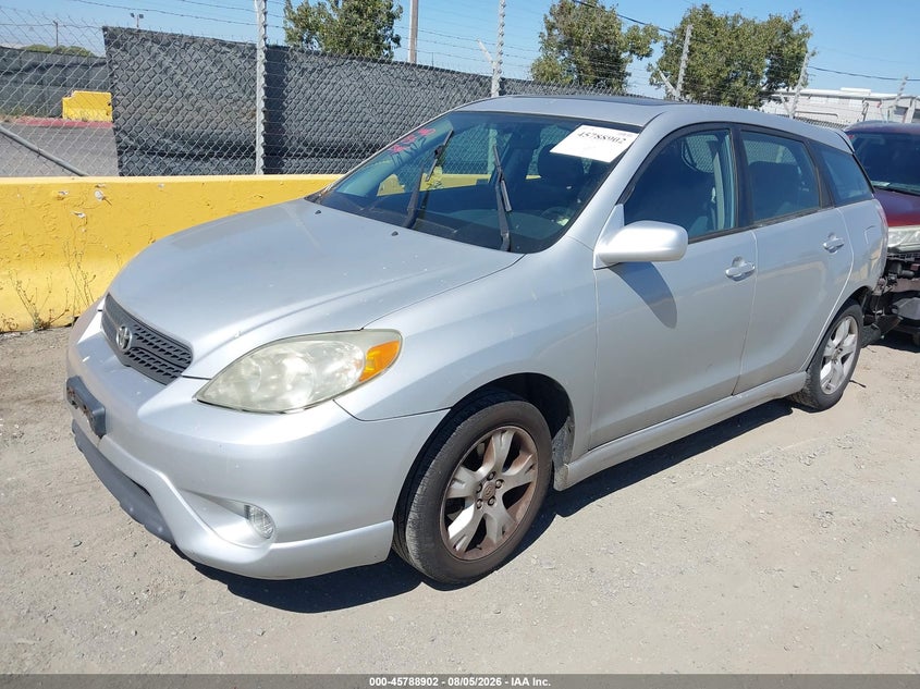 2005 TOYOTA MATRIX XR · Фото 2