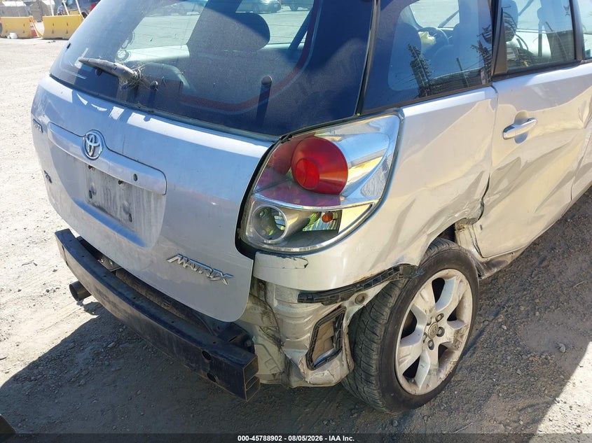 2005 TOYOTA MATRIX XR · Фото 6