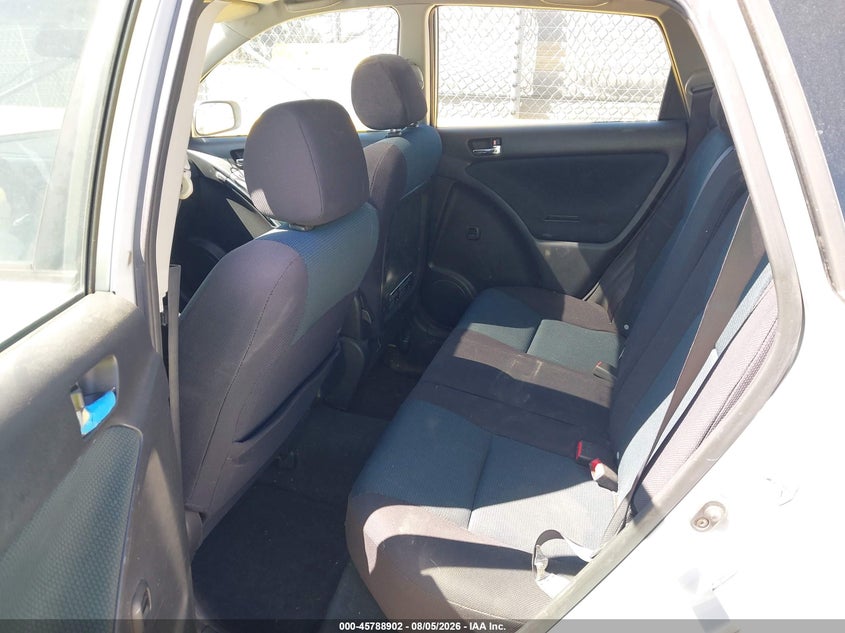 2005 TOYOTA MATRIX XR · Фото 8