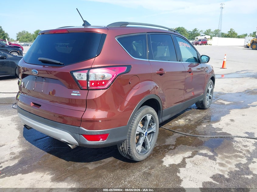 Vin: 1fmcu9hd5jua03639, lot: 46287728, ford escape sel 20184