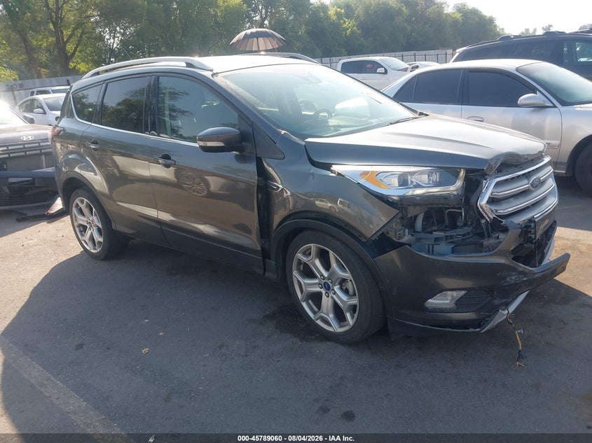 2017 FORD ESCAPE auction photo 1