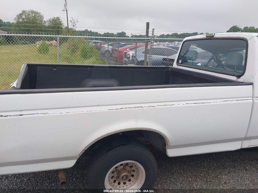 1993 FORD F150 auction photo 8