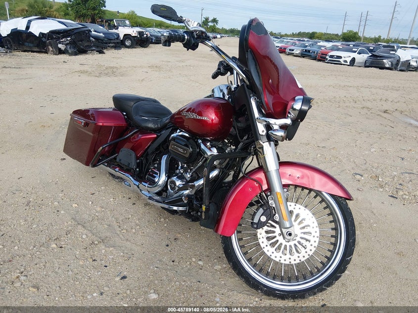 2017 Harley-davidson Flhx