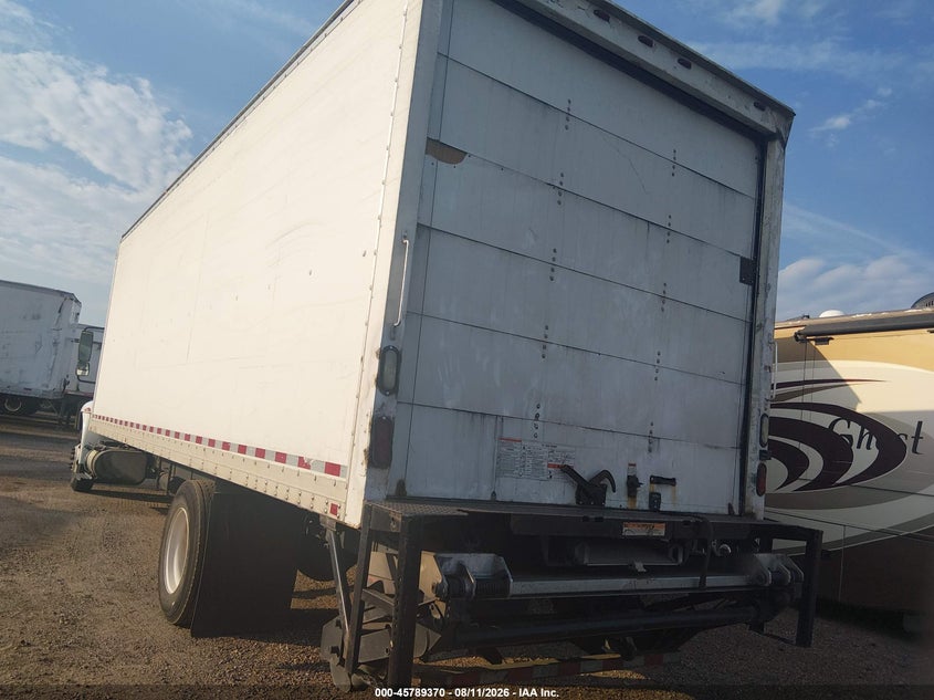 2016 INTERNATIONAL 4000 auction photo 3