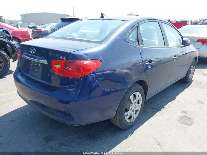 2010 HYUNDAI ELANTRA auction photo 4