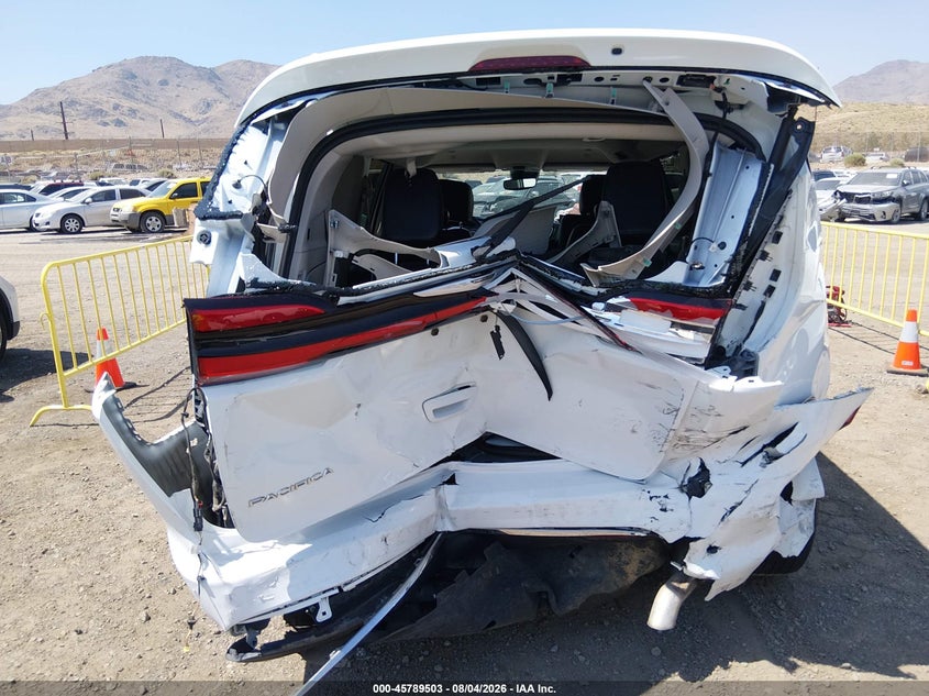 2022 CHRYSLER PACIFICA auction photo 6