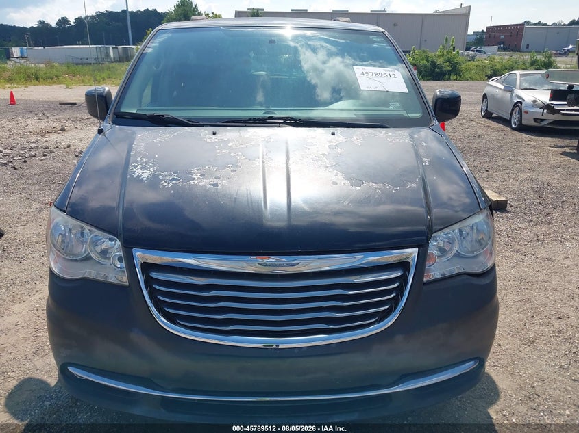 2016 CHRYSLER TOWN & COUNTRY auction photo 6