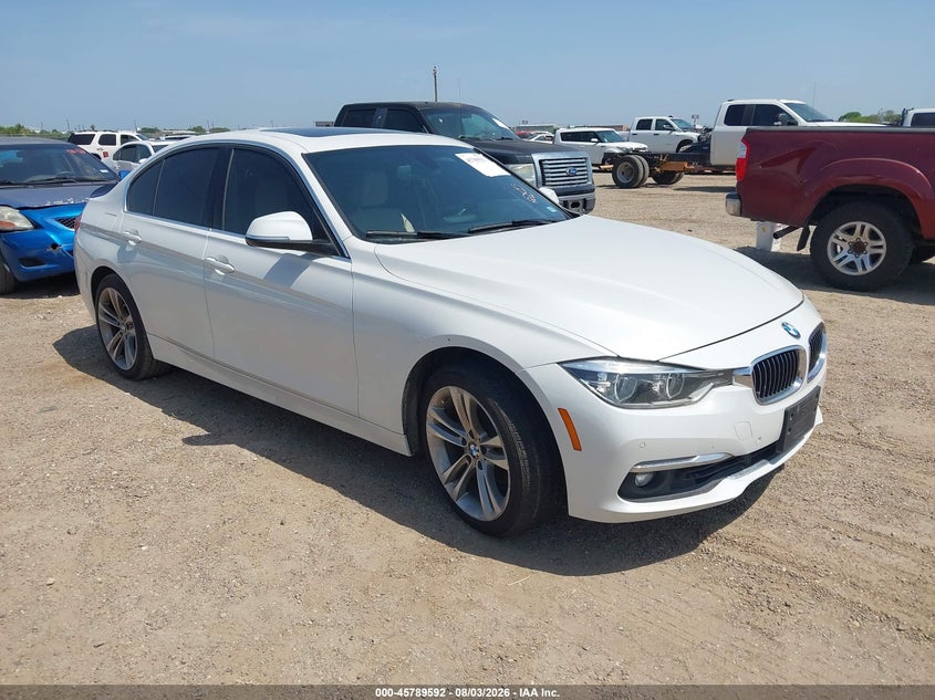 BMW 330I - zdjęcie 1