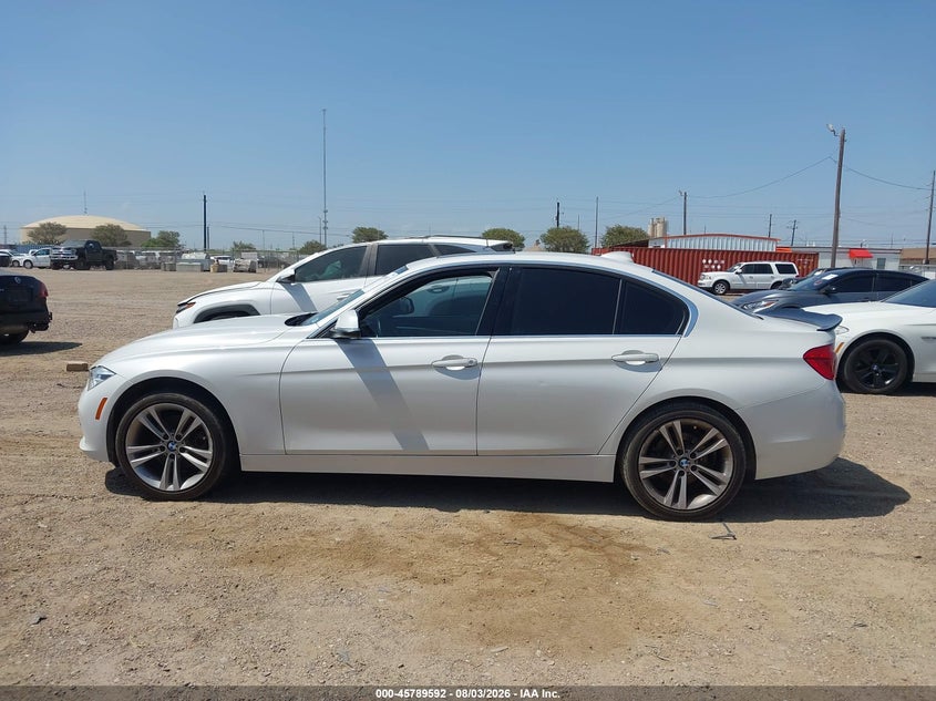 BMW 330I - zdjęcie 14