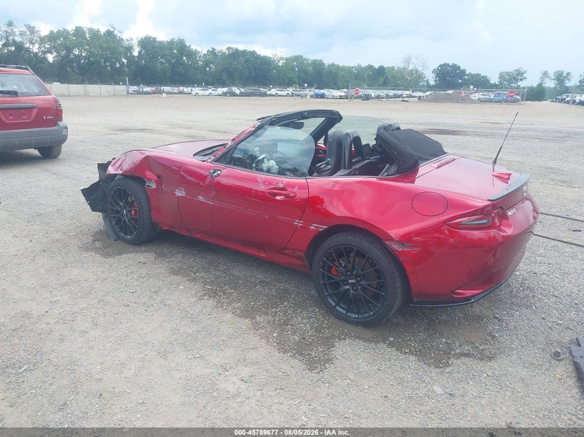 Vin: jm1ndac79s0657830, lot: 46288501, mazda mx-5 miata club 20253