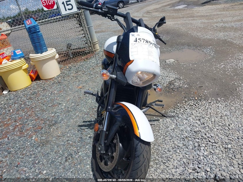 2020 SUZUKI VZR1800 auction photo 5