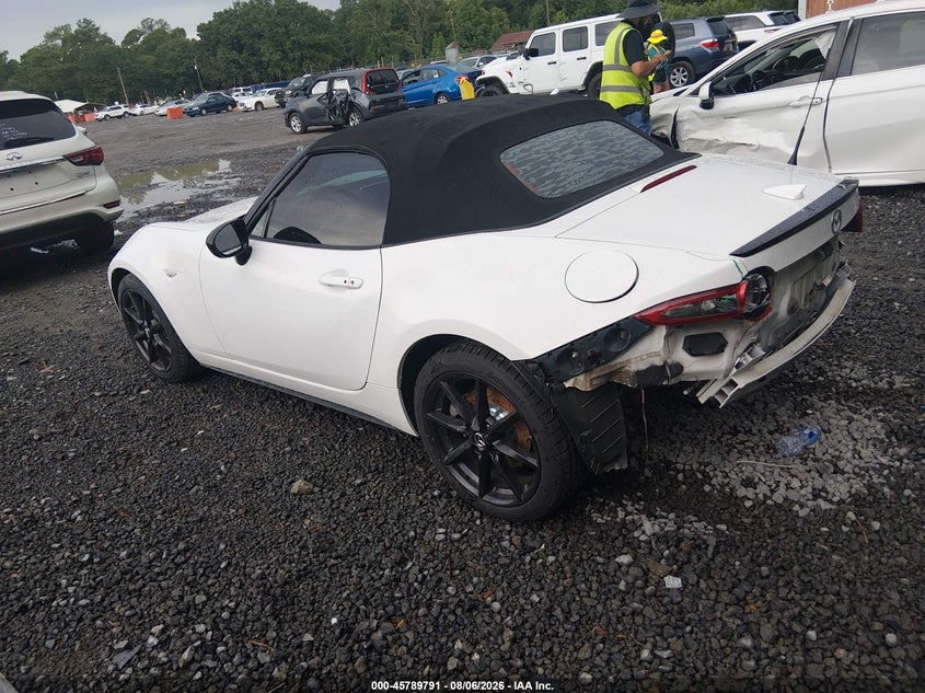 Vin: jm1ndac71g0107979, lot: 46288615, mazda mx-5 miata club 20163