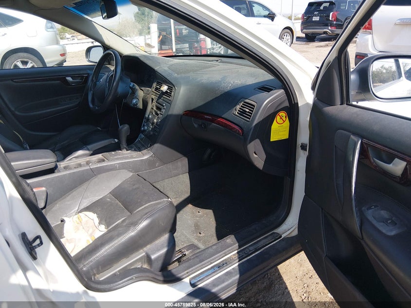 2003 VOLVO V70 auction photo 5