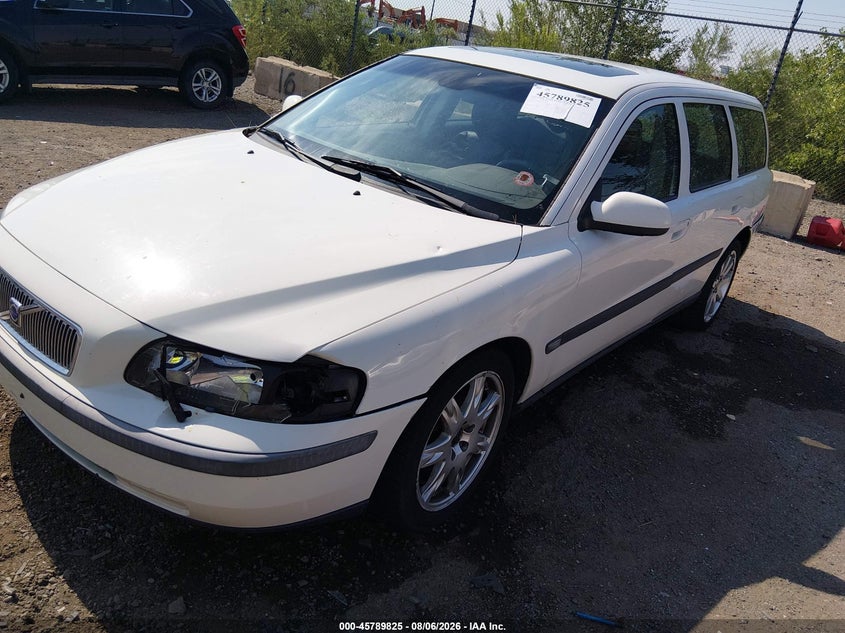 2003 VOLVO V70 auction photo 6